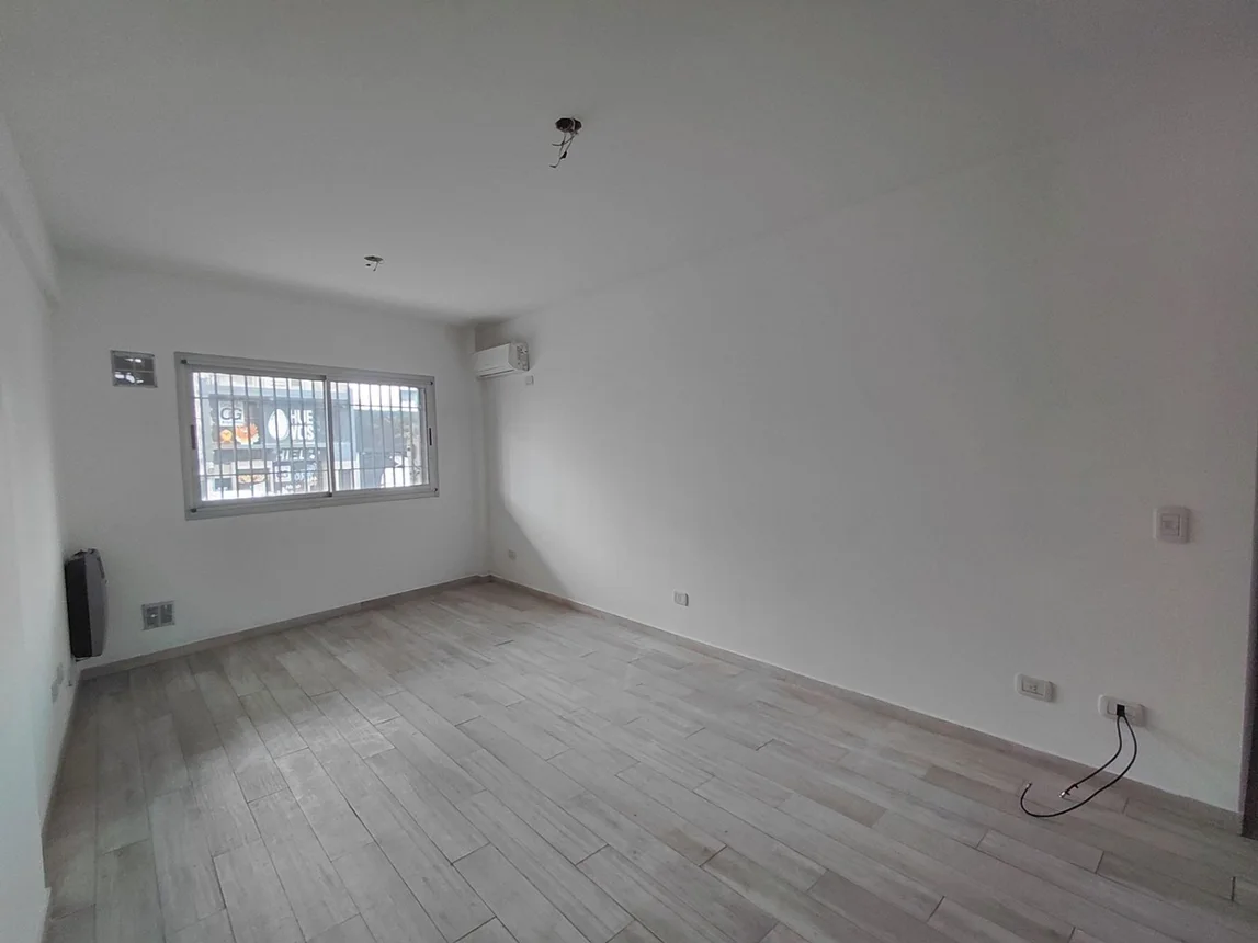 Departamento de 2 ambientes en alquiler en Villa Urquiza, Avenida de los Constituyentes 4800, foto 2