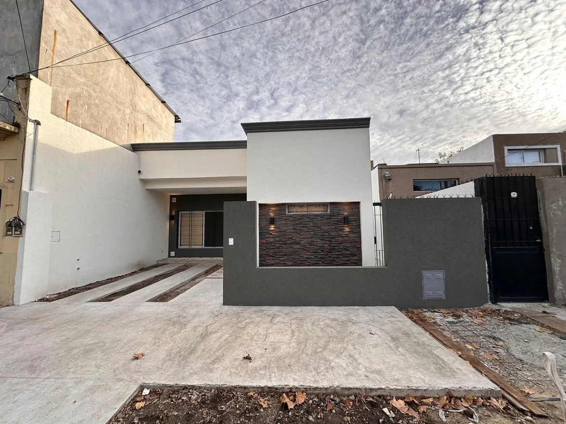 Casa en venta en Ituzaingó, Doctor Pedro Medrano 200