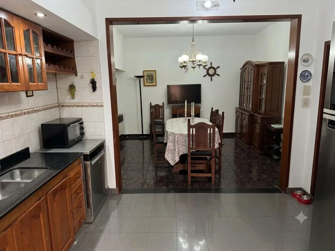 Casa dúplex en venta en Banfield, foto 4