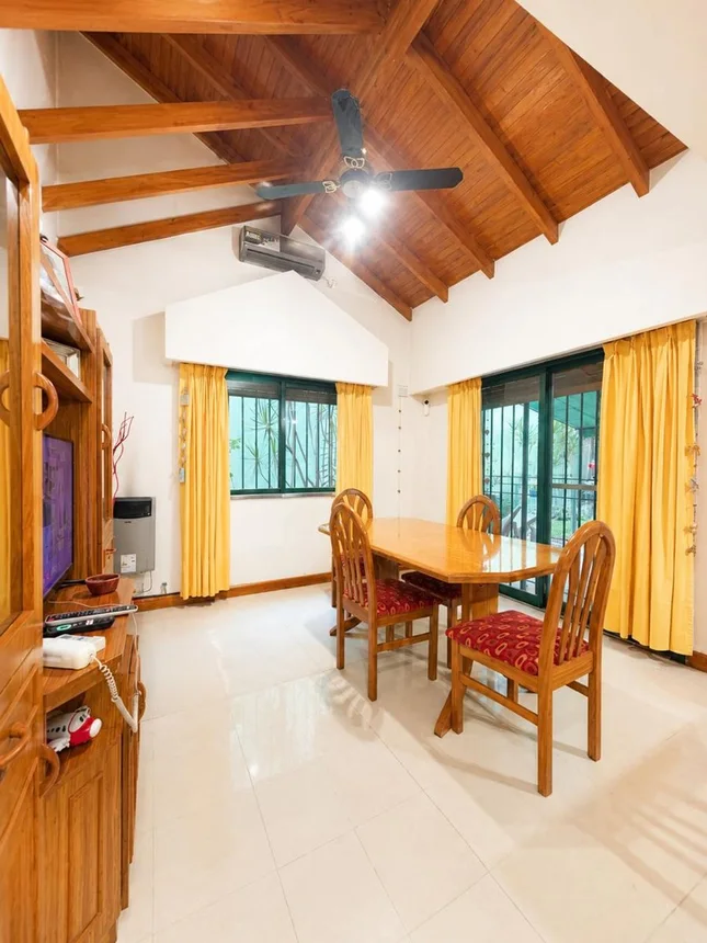 Casa en venta en Caseros, foto 5