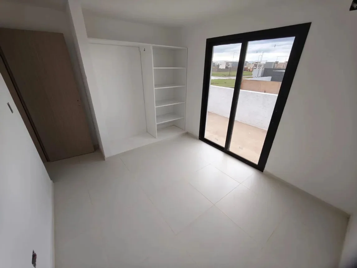 Venta casa duplex 3 dormitorios docta nobu, foto 2