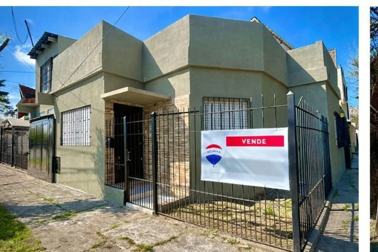 PH de 4 ambientes en venta en Villa Tesei, José Batlle y Ordoñez 1200