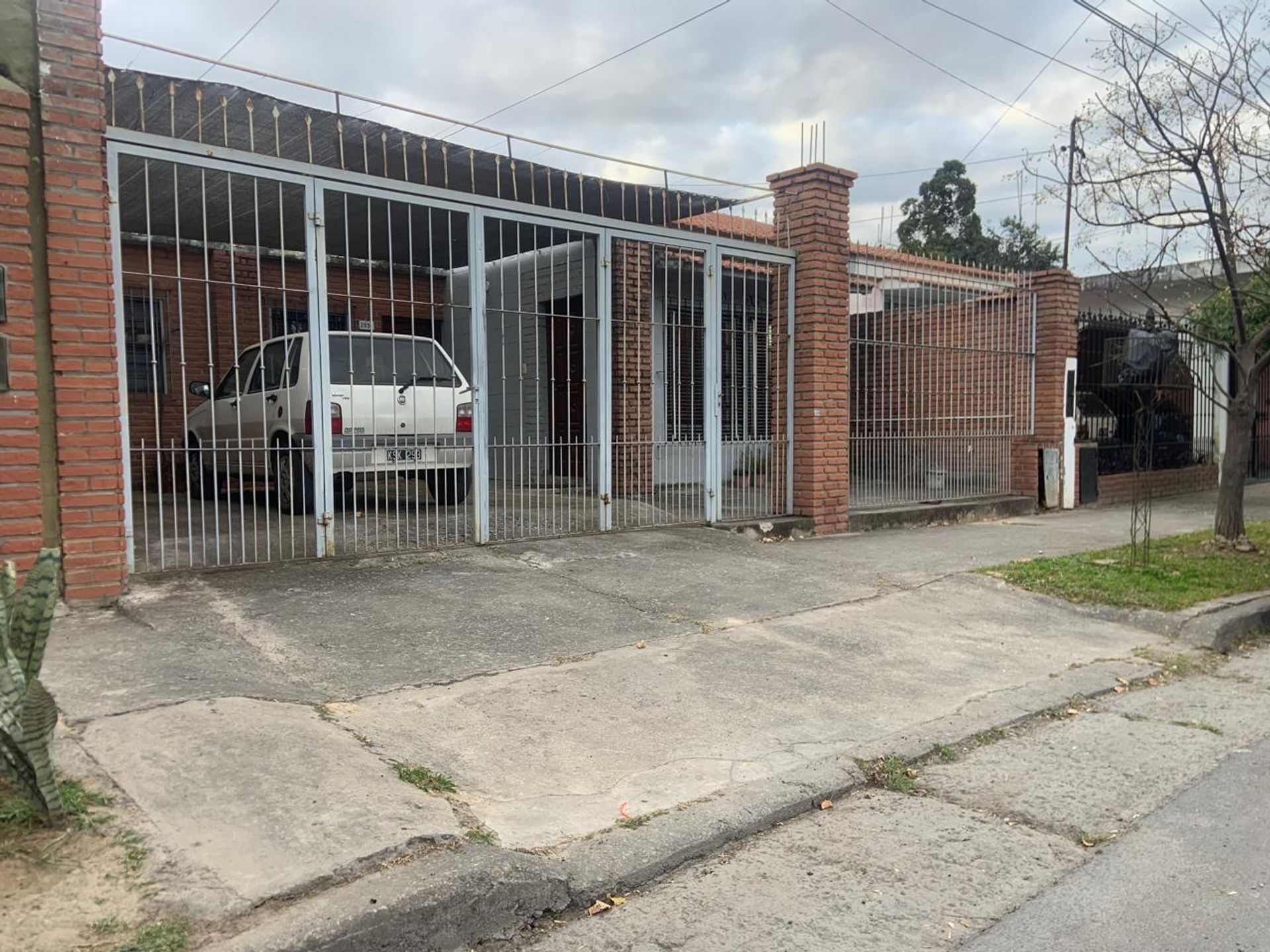 CASA VENTA ZONA SUR INTERSINDICAL 4 DORM 250 M2 - foto 13