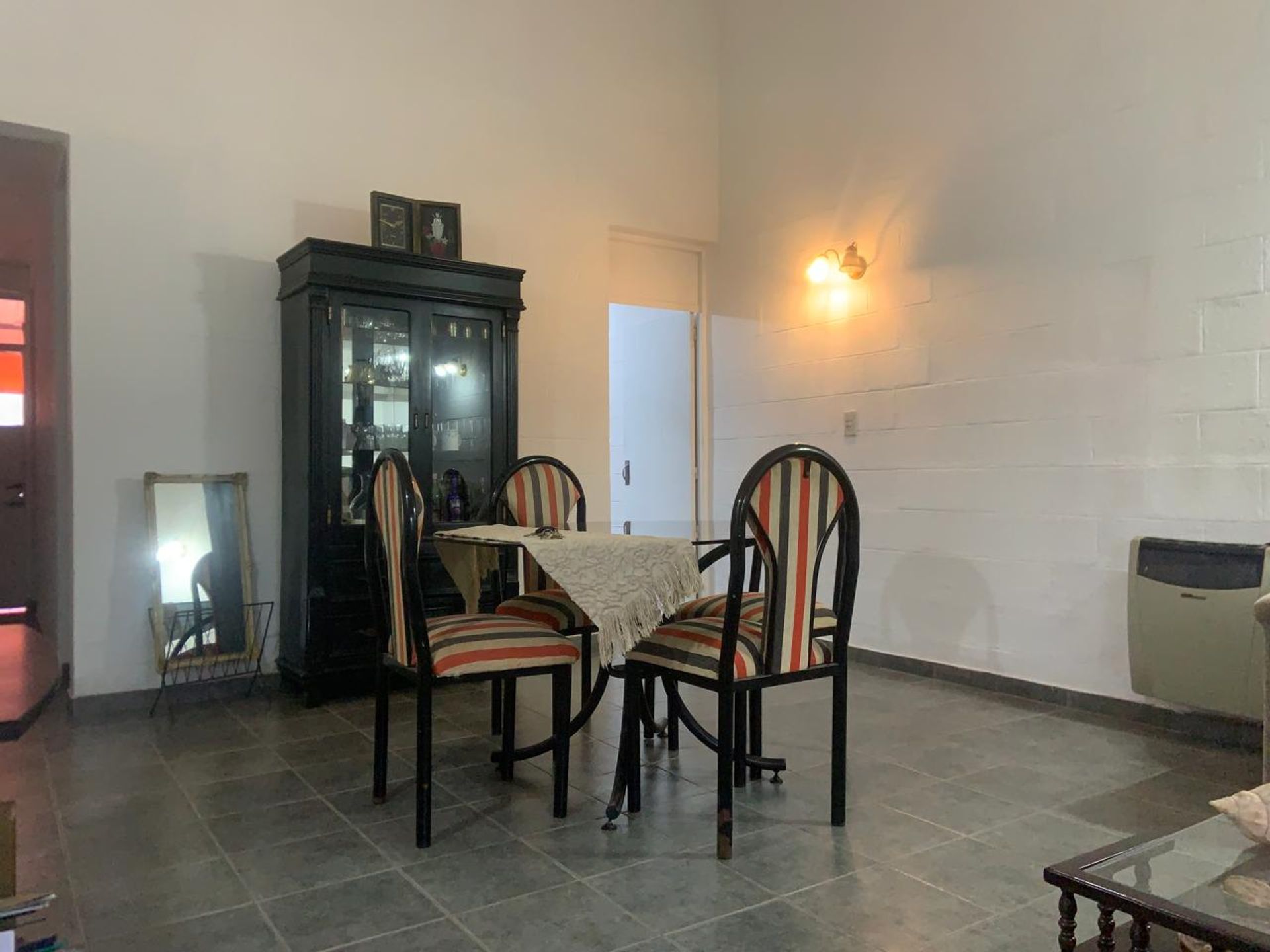 CASA VENTA ZONA SUR INTERSINDICAL 4 DORM 250 M2 - foto 10