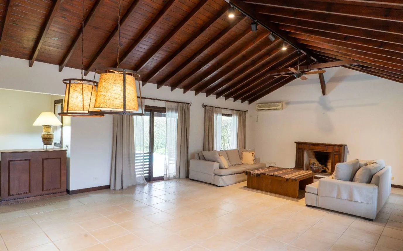 Casa en venta en Pilar, foto 3