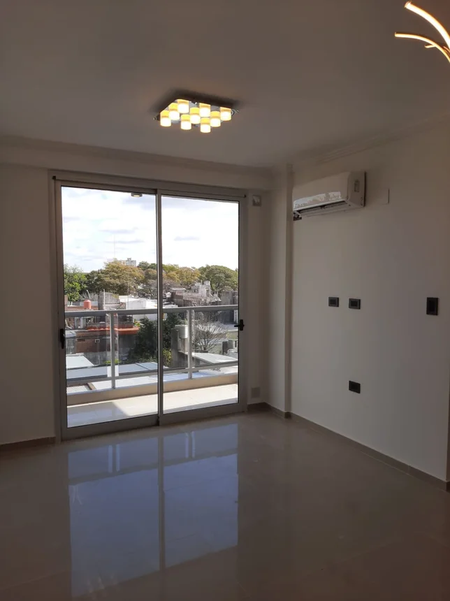 Departamento de 2 ambientes en venta en Santa Fe, San Lorenzo 2800