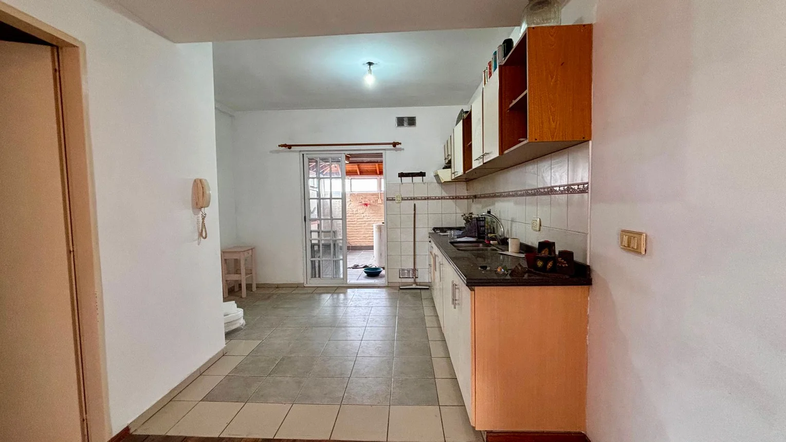 Dúplex de 3 ambientes en venta en Berazategui, 23 0, foto 4