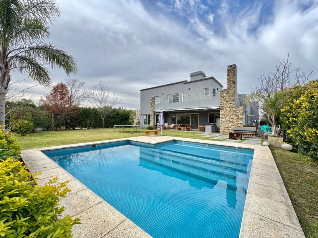 Casa en venta 5 ambientes en Flaubert 1300, Buenos aires Village, Bella Vista, San Miguel, Buenos Aires