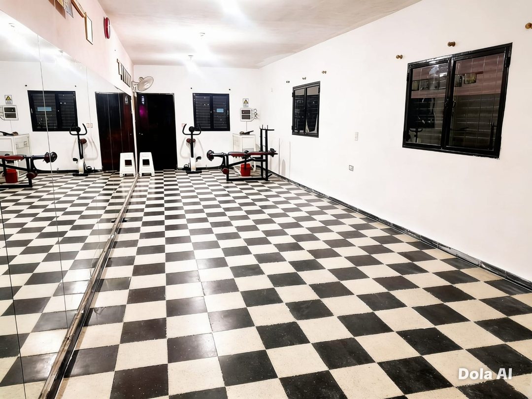Se vende local comercial esquina