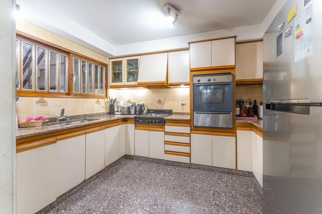 Casa de 5 ambientes en venta en Versalles, Pasaje de la Economia 6100, foto 5