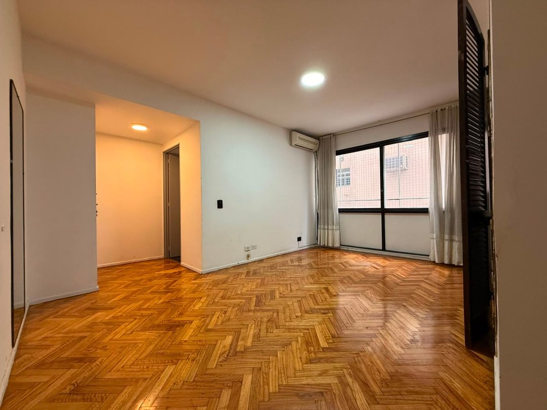 ALQUILER DPTO BARRIO NORTE RECOLETA CON ESCRITORIO