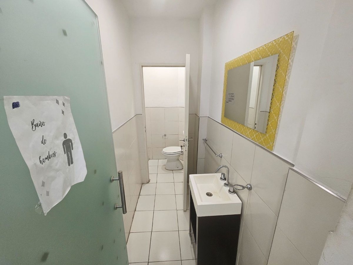 Foto 5 — Venta Oficina Micro Centro