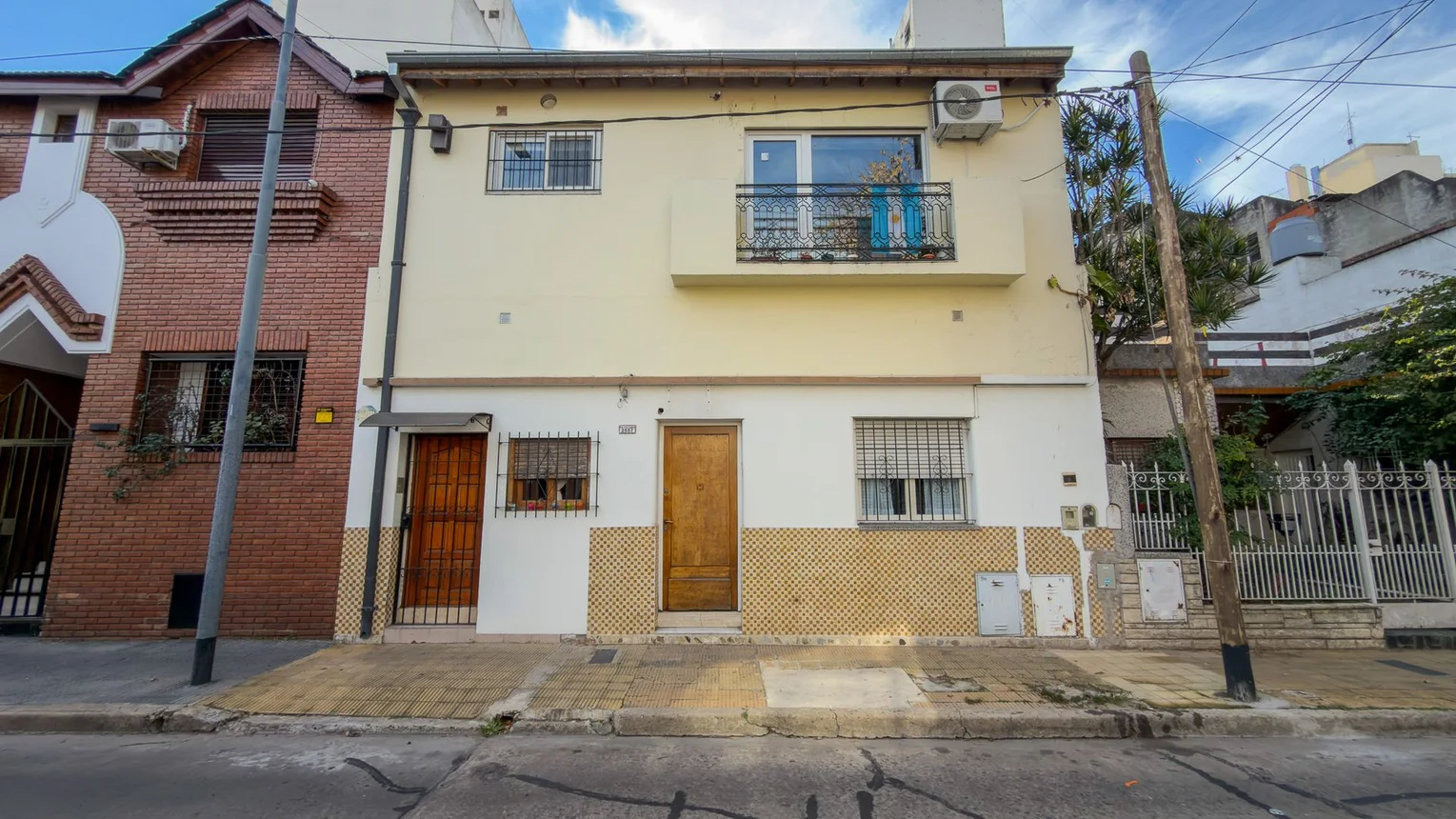 Casa de 4 ambientes en venta en Villa Real, Pasaje Francisco Cuneo 2500