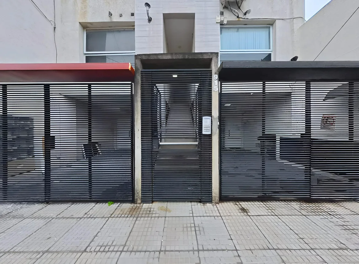 PH de 3 ambientes en venta en Liniers, Pasaje Luis Garcia Lagos 900