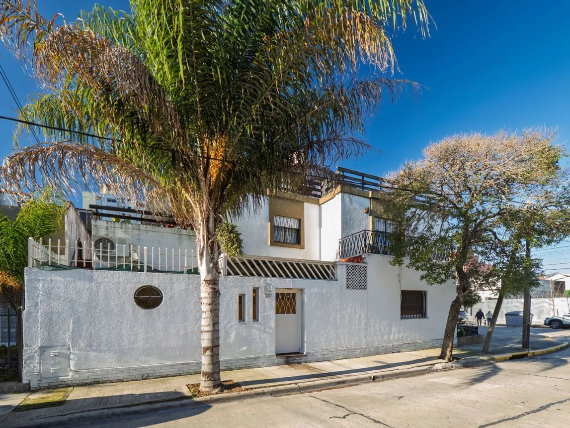 Casa de 5 ambientes en venta en Villa Real, José Pedro Varela 5900