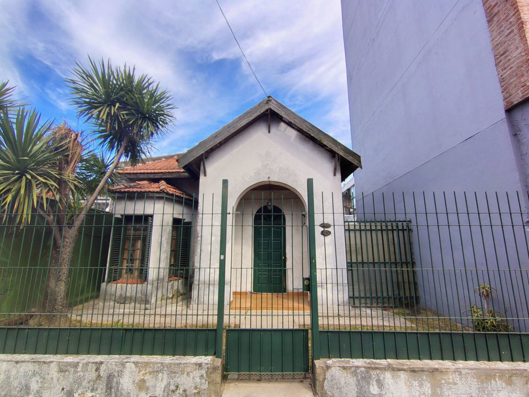 CASA 3 Ambientes VENTA San Martin, Patio Parrilla