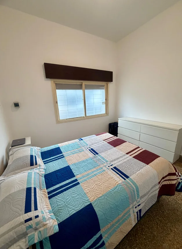 Casa dúplex de 8 ambientes en venta en Temperley, General José María Paz 1100, foto 4