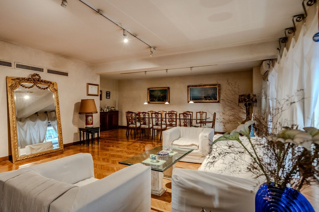 Venta Dpto Retiro 5 Amb.Coch.Balc.Patios Baulera