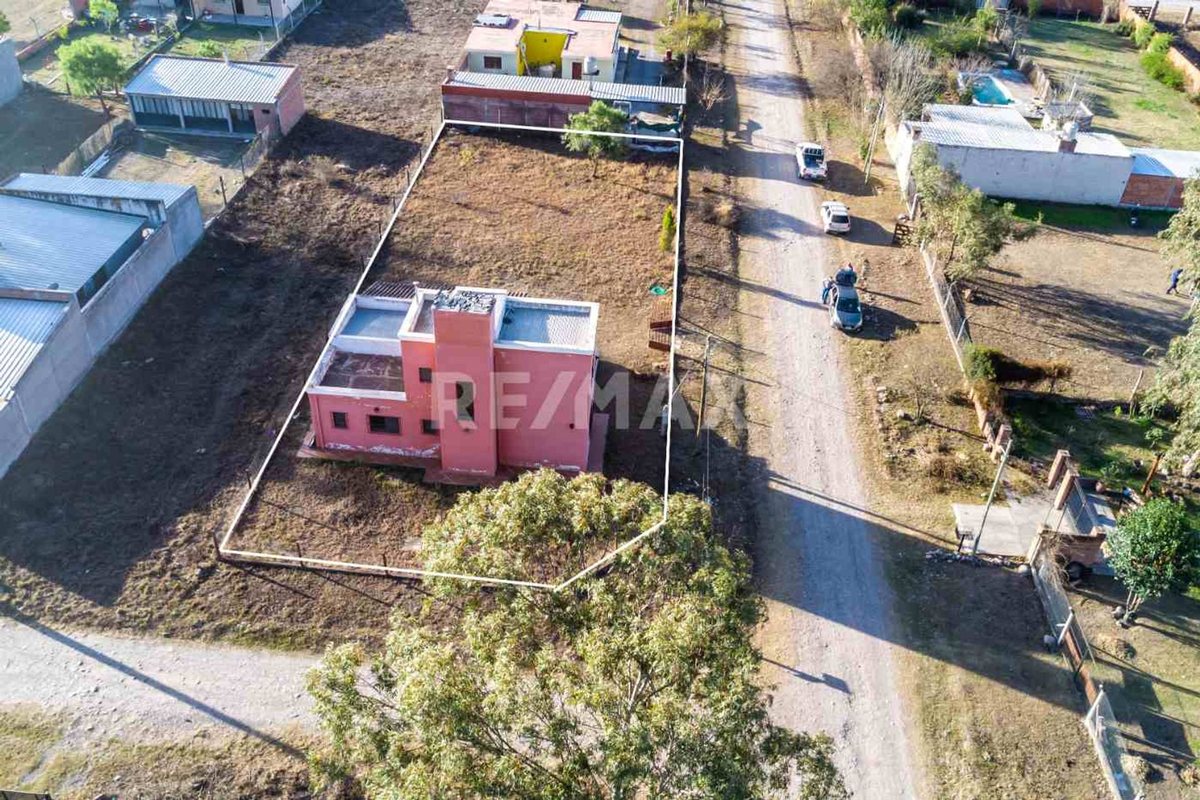 CASA EN VENTA LA SILLETA2 DORMITORIOS - foto 13