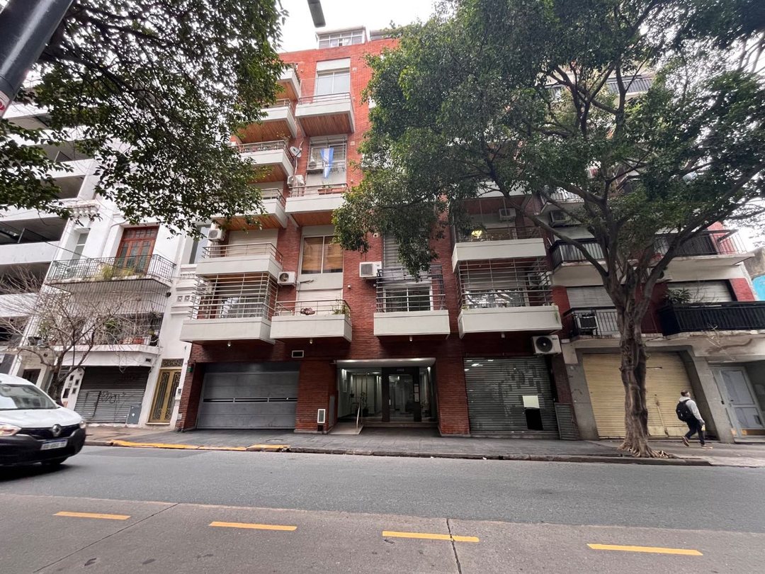Venta Depto 2 amb Balvanera Baño y toilette Balcón