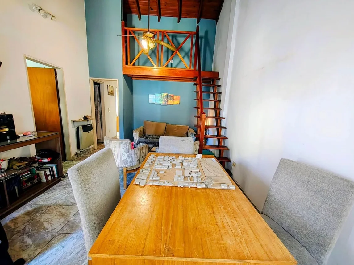 PH de 3 ambientes en venta en Villa Luzuriaga, Chañar 2700