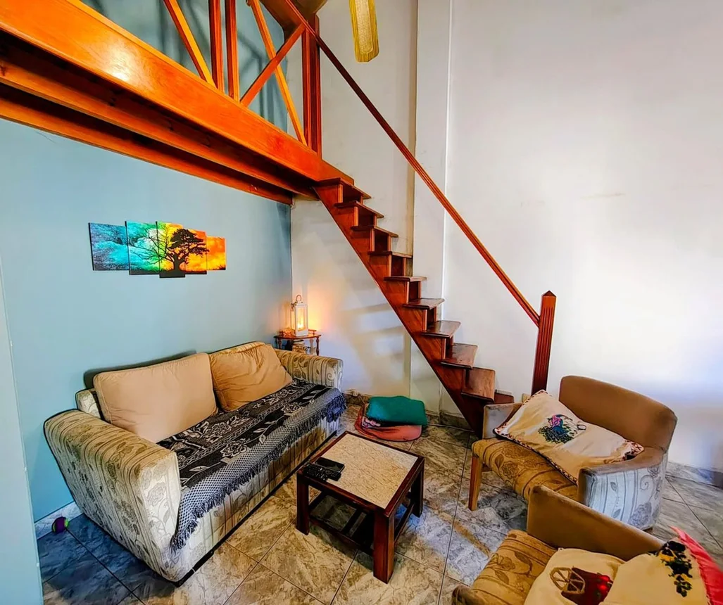 PH de 3 ambientes en venta en Villa Luzuriaga, Chañar 2700, foto 2