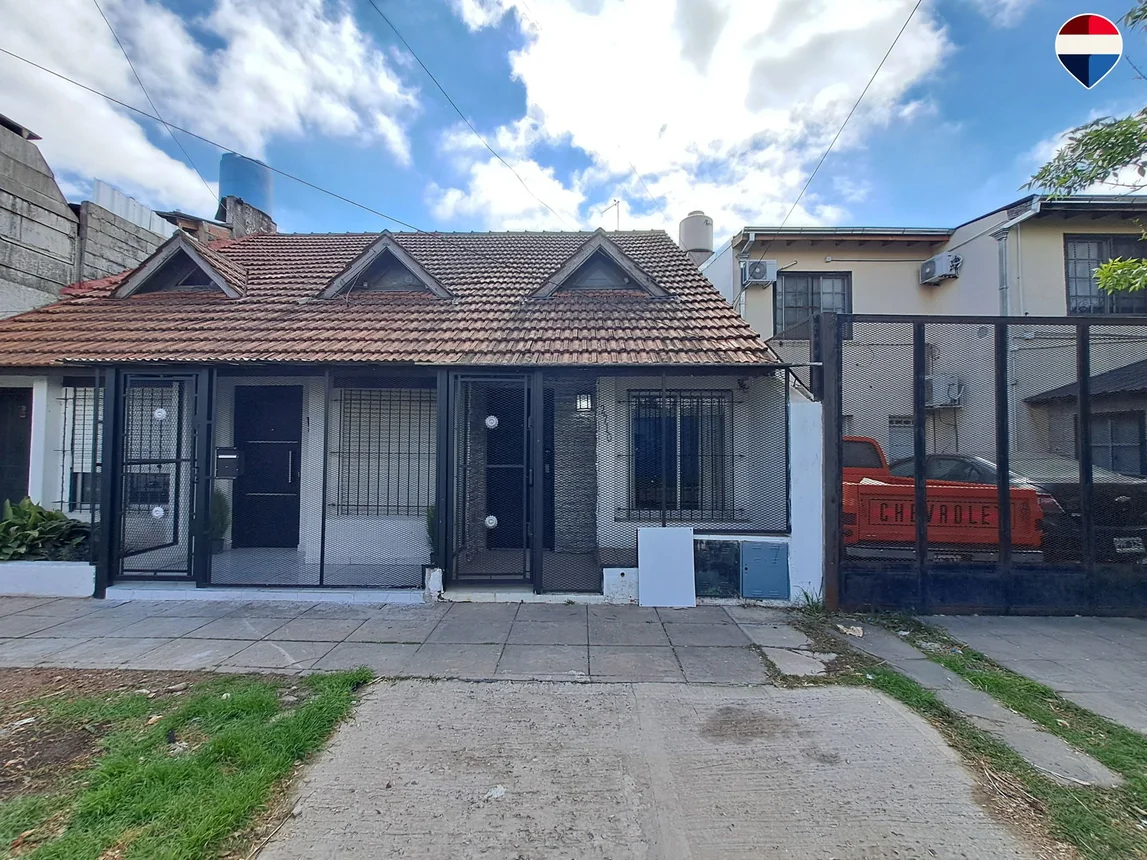 Casa dúplex de 3 ambientes en venta en San Antonio de Padua, La Porteña 2700