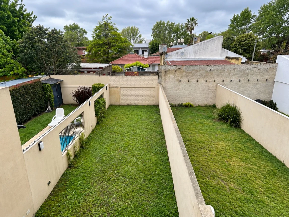 Casa dúplex de 4 ambientes en venta en City Bell, 465 Entre 14 B y 14 C 600, foto 3