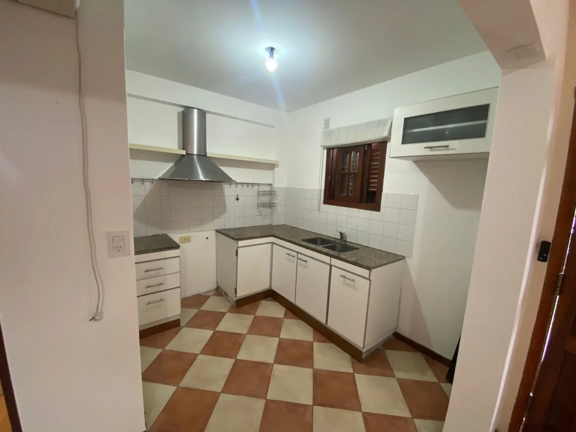 Casa dúplex de 3 ambientes en venta en Ezpeleta Este, Pringles 4700, foto 4