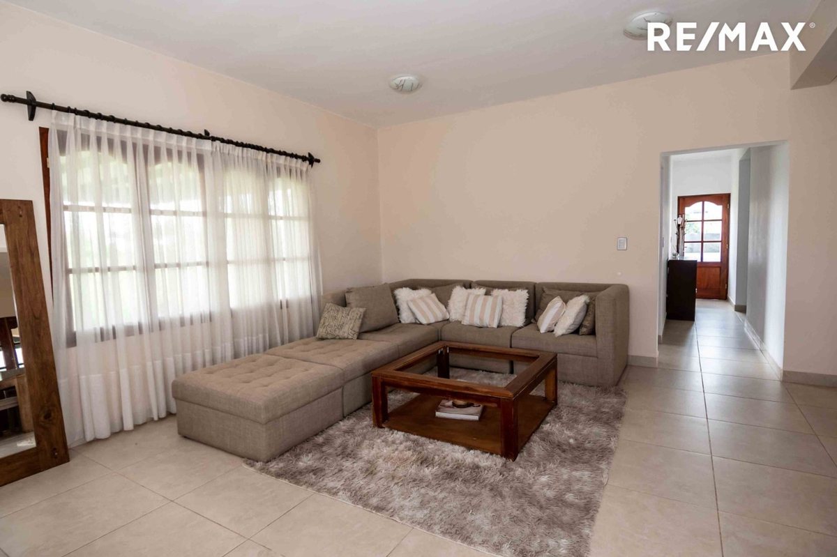 CASA EN VENTA SAN LORENZO CHICO 2 DORMITORIOS - foto 2