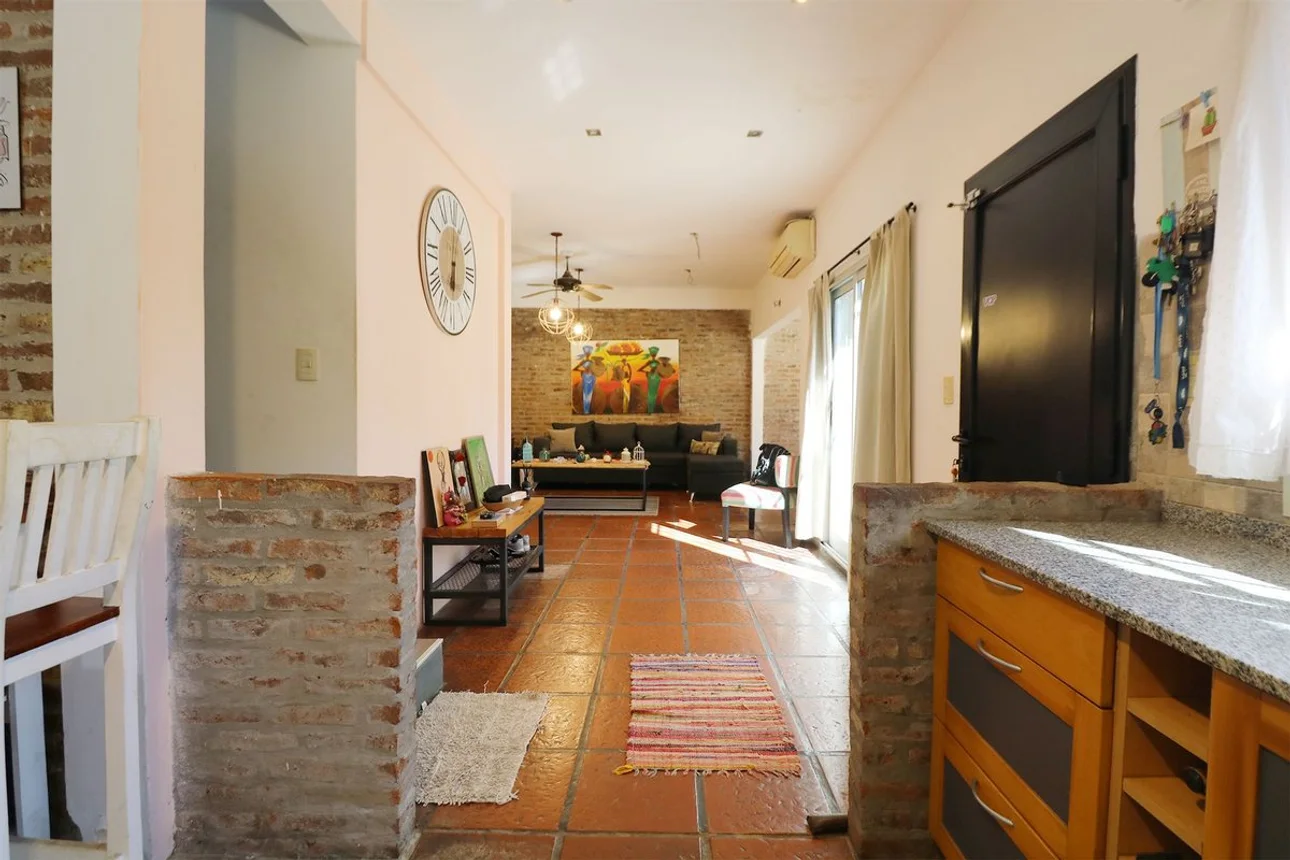 Casa en venta 3 ambientes/ de vicenzo grande, foto 5