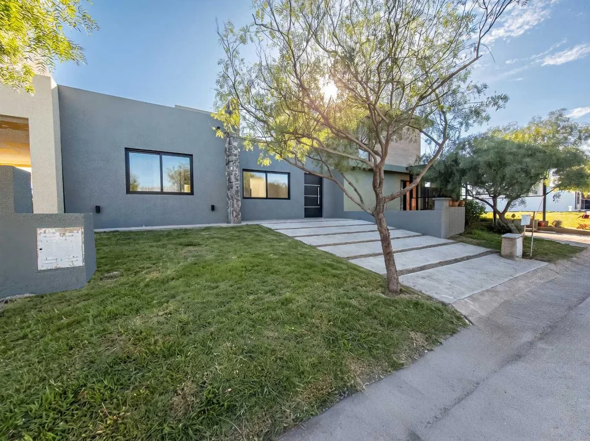 Casa en venta en Córdoba, foto 2