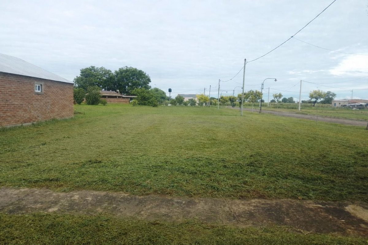 Venta Lote en colonia Esther