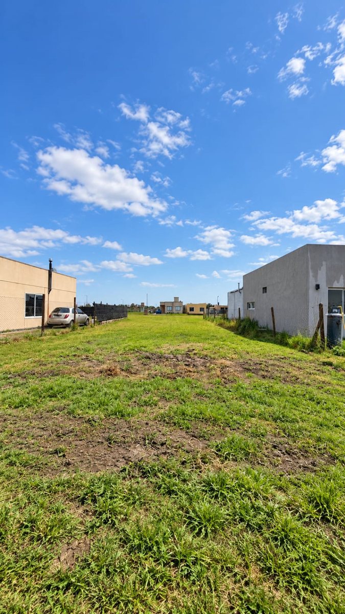 LOTE 300 MTS EN BARRIO PRIVADO LAGUNA AZUL ETAPA 3 - 2