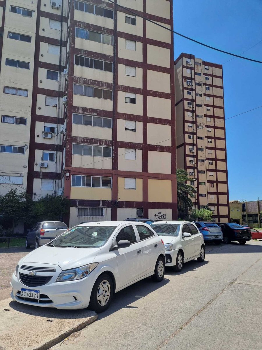 DEPTO 3 AMBIENTES VENTA DOCK SUD