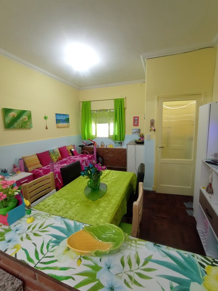 VENTA PH 2 AMB PARQUE CHACABUCO CON PATIO - PB