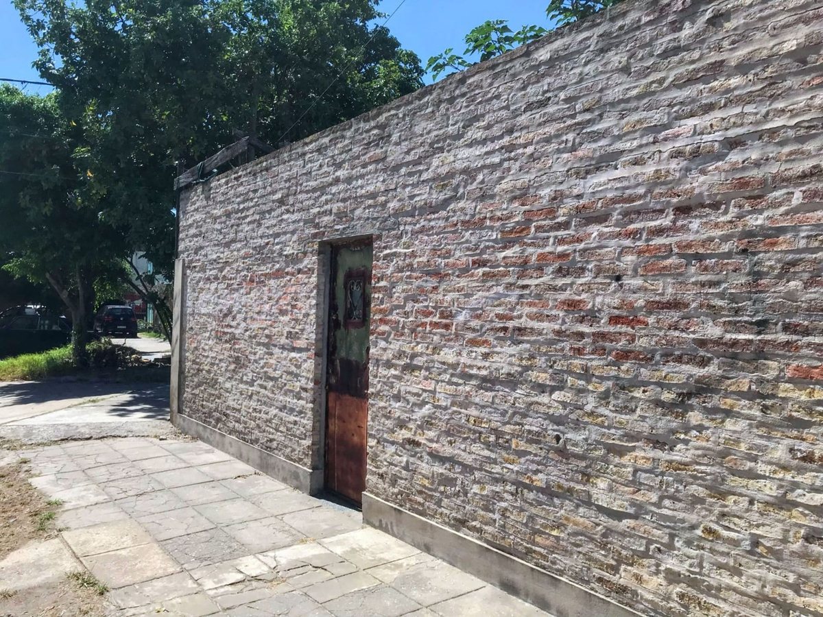Lote en esquina 238 m2   Villa Ballester